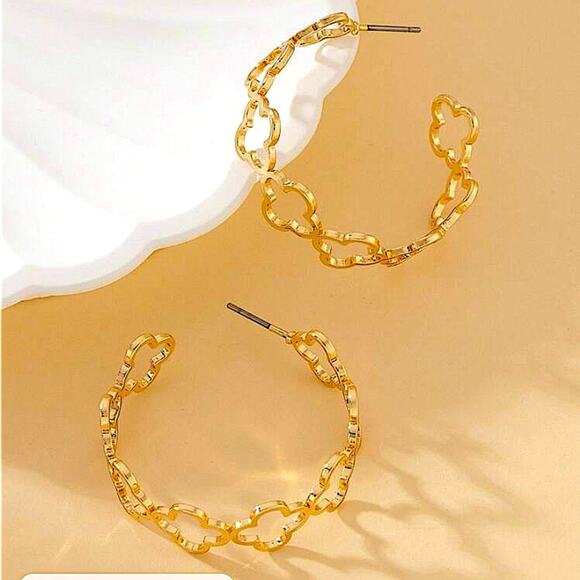 Gold Four Leaf Clover Hoop Earrings, Luxury Minimalist - Picture 4 of 5
